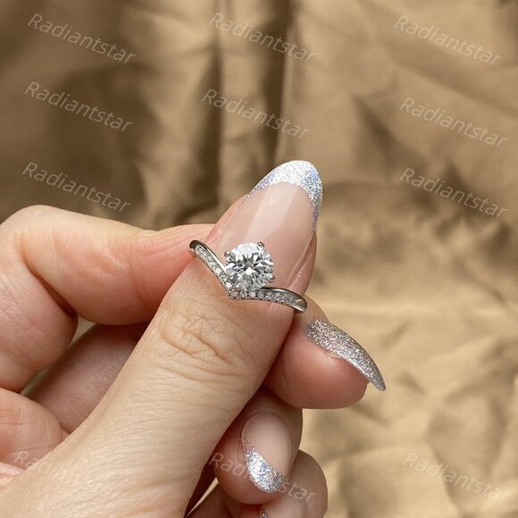 NEW Certified 1ct. t.w. Moissanite Crown Ring - Picture 3 of 8